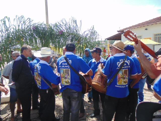 FOLIA DE REIS