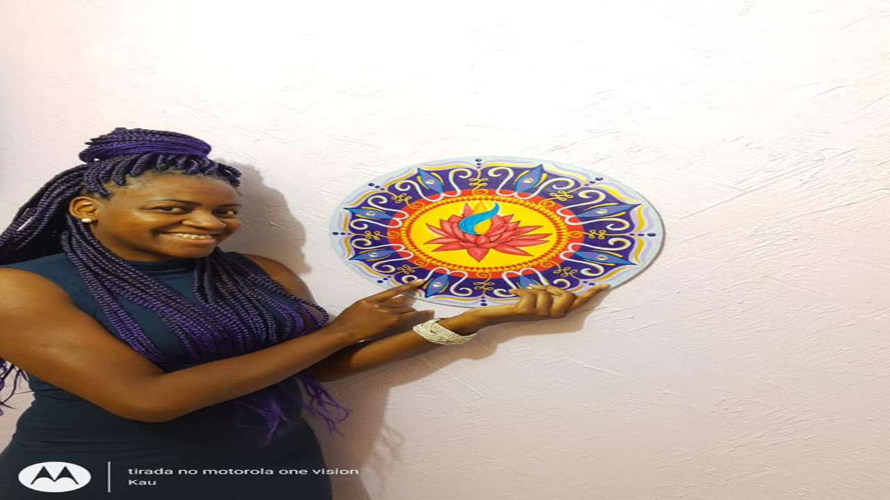 DENISE_SABINO TRANCISTA