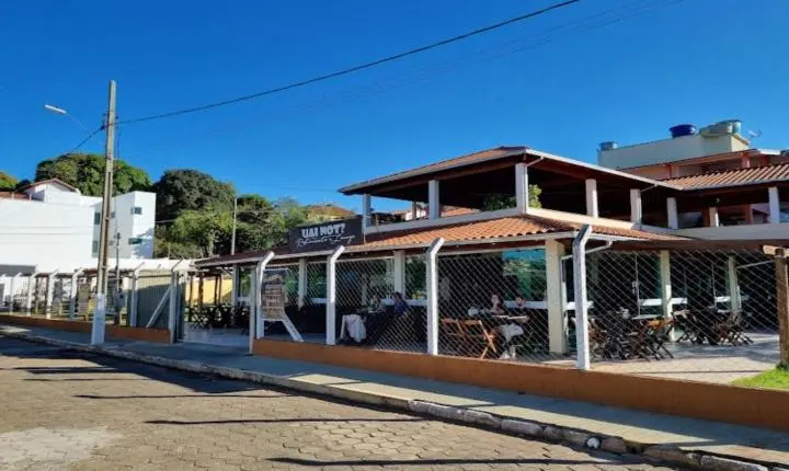 RESTAURANTE E LOUNGE UAI NOT FAMA MG 